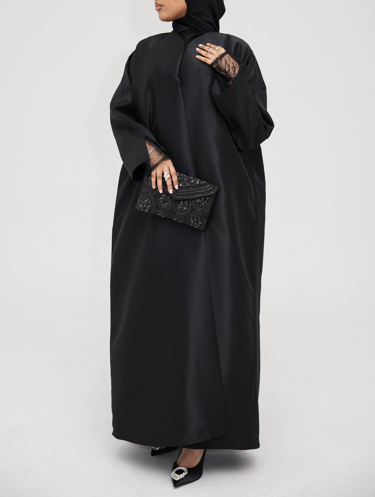 Noir Luxe Abaya