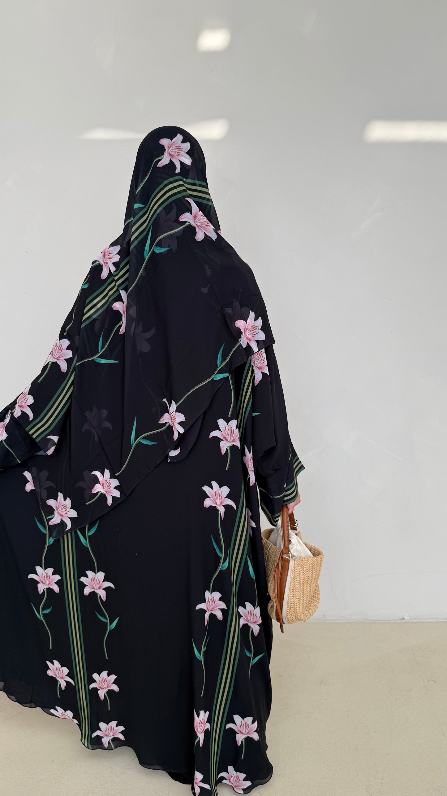 Lily Blush - Floral Chiffon Abayas for Summer – Lightweight & Flowy Modest Wear