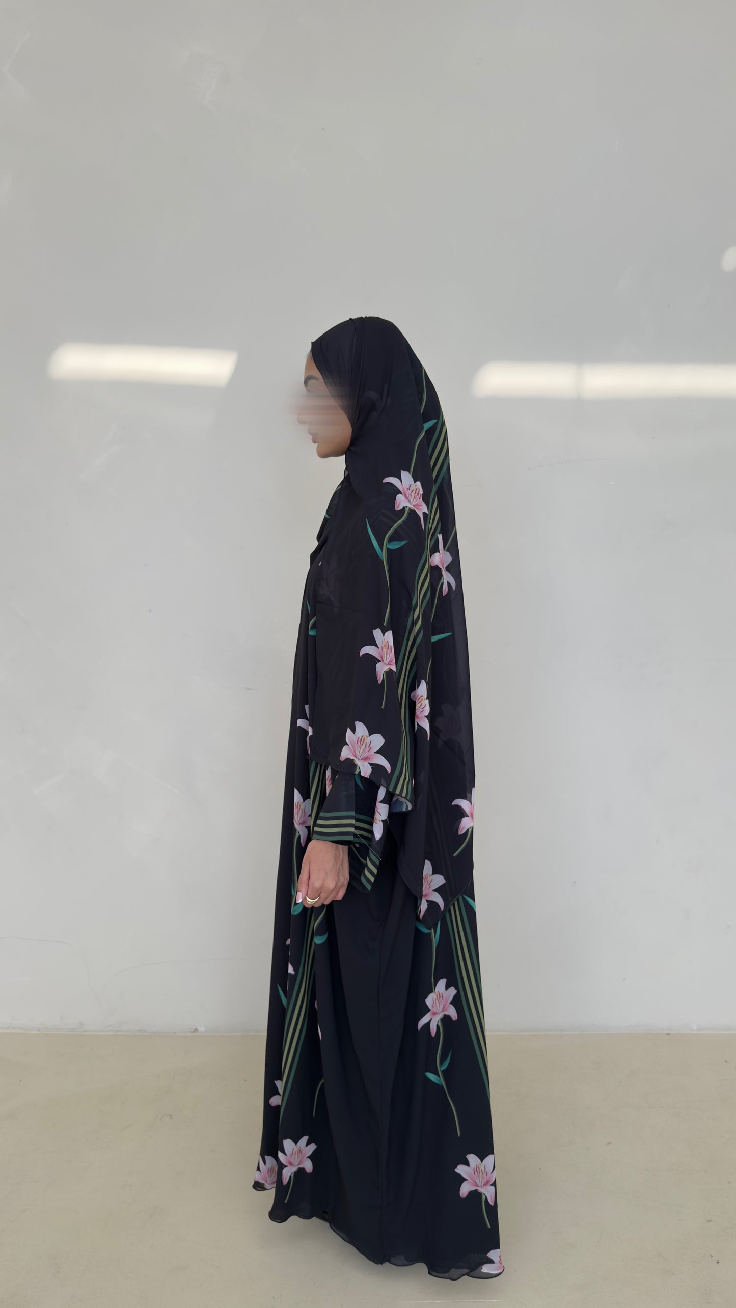 Lily Blush - Floral Chiffon Abayas for Summer – Lightweight & Flowy Modest Wear